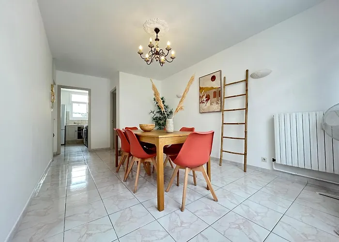 Dahlias- 6 Pers Vrai A Pied