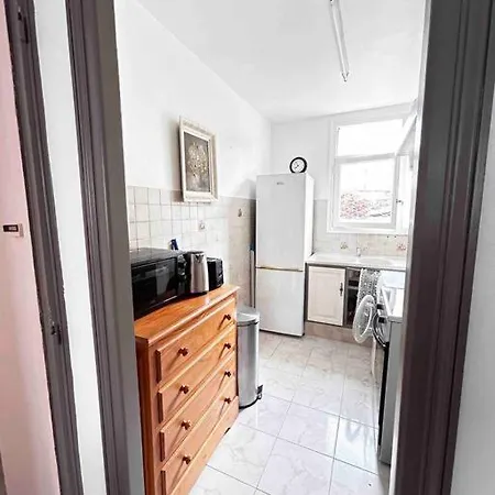 Dahlias- 6 Pers Vrai A Pied