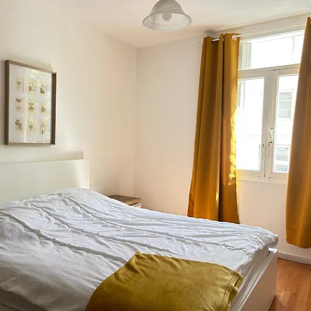 Dahlias- 6 Pers Vrai A Pied Appartement